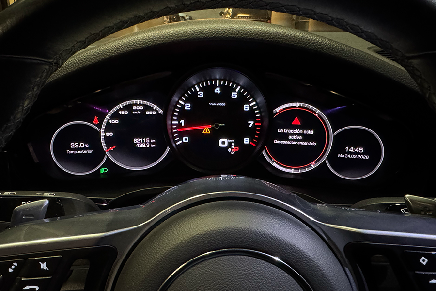 PORSCHE CAYENNE COUPE 